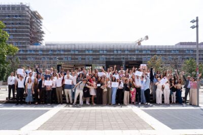 14° CIM 2026: Giovani partecipanti e un’anziana mediatrice
